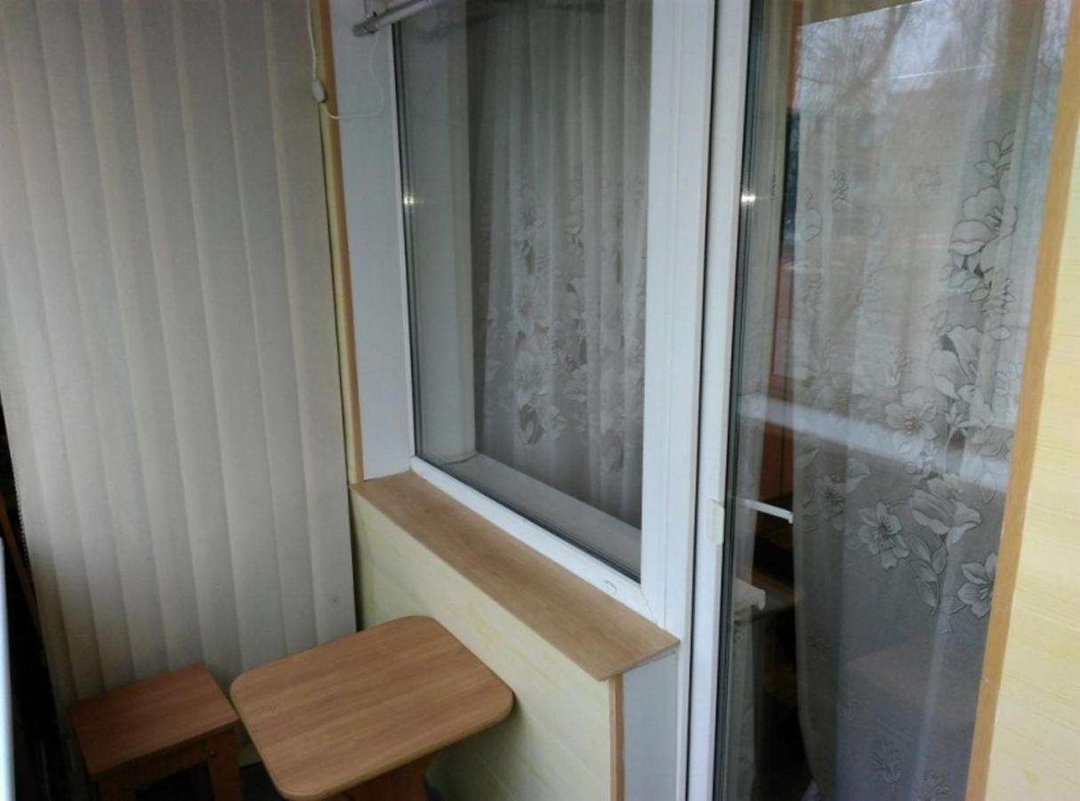 Апартаменты В Центре Металлургов 27 Kr Apartments Kryvy Rih Buitenkant foto